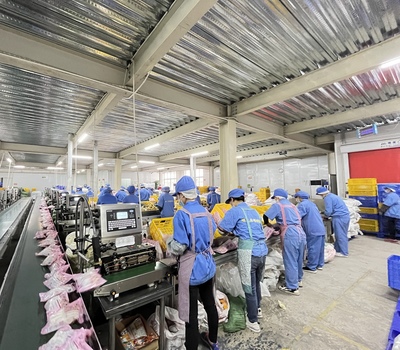 螺螄粉香飄天下 民企發(fā)展沐春風(fēng)